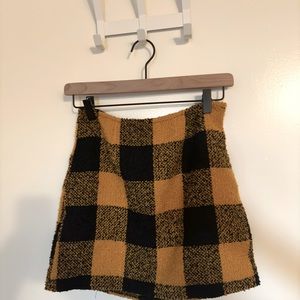 Checkered mini skirt